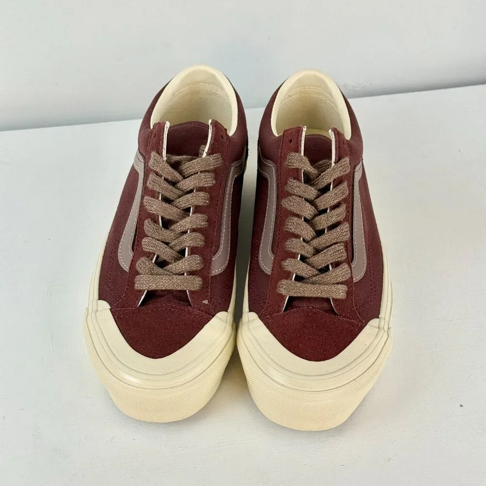 Men's 8, Women's 9.5 - VANS Old Skool Reissue 36 canvas/Suede Brown Sneakers